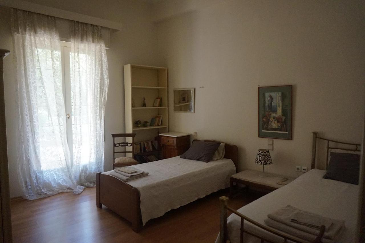 Independent Entrance Apt - 130M2 - Garden - Private Parking Διαμέρισμα Αθήνα Εξωτερικό φωτογραφία